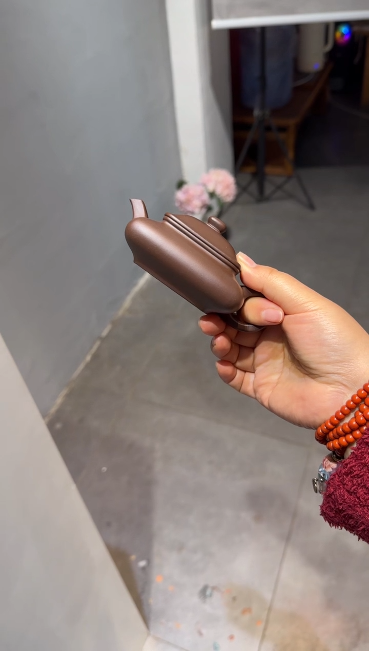 茶壶紫砂m****Z寒灰老人