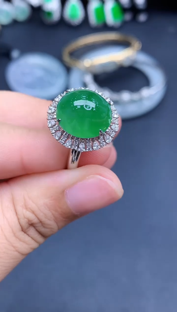 18K金镶嵌戒指翡翠648-春日珠宝