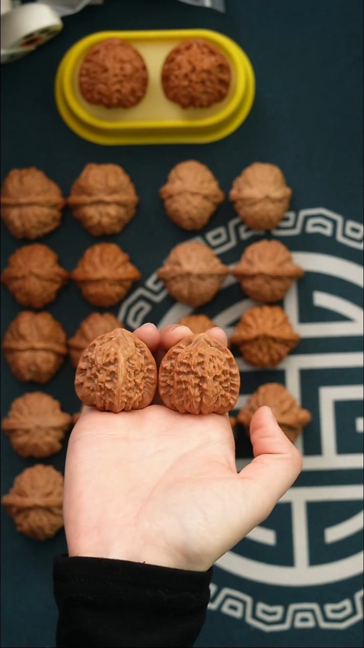 吊坠文玩核桃三角白38全