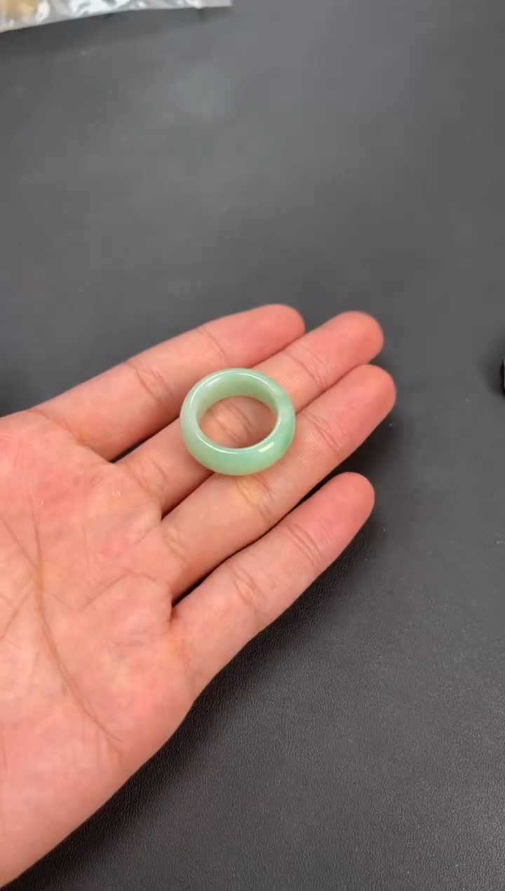 【闪购商品】翡翠戒圈未镶嵌翡翠戒圈JJFC-074