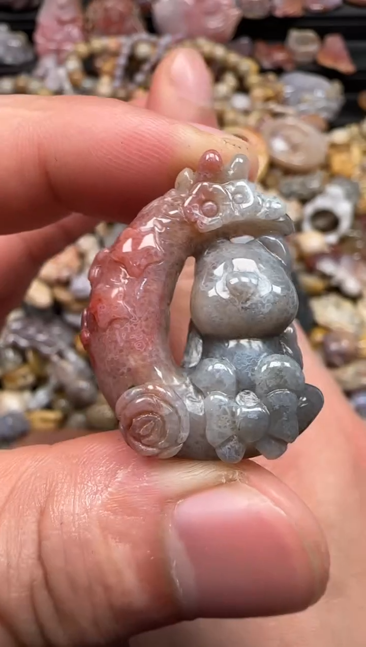 【闪购商品】硅化珊瑚（珊瑚玉）颈饰未镶嵌745