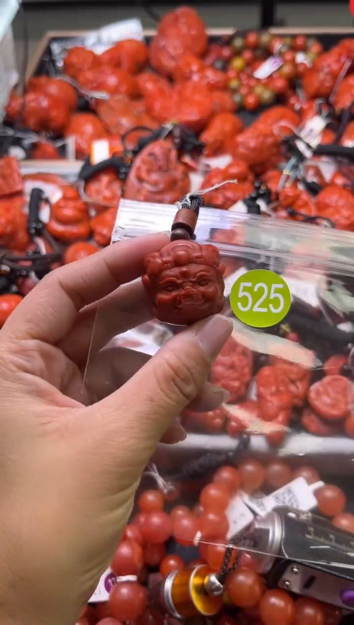 【闪购商品】南红玛瑙未镶嵌珠宝奇石525