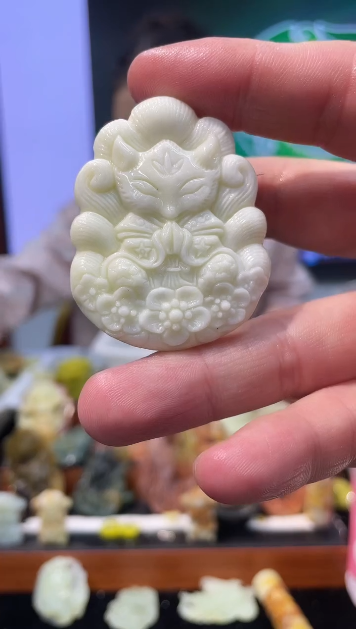 【闪购商品】岫玉吊坠未镶嵌·