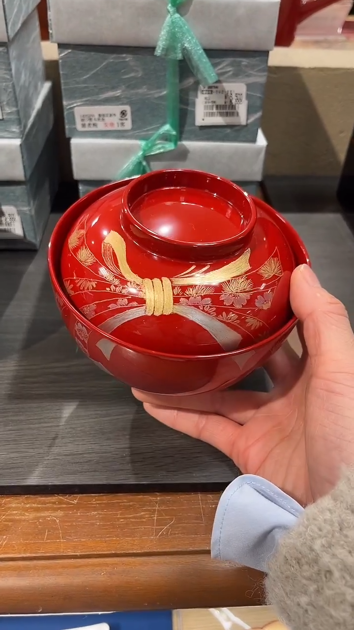 【预售】印花红盖碗*一个(盖子含图)