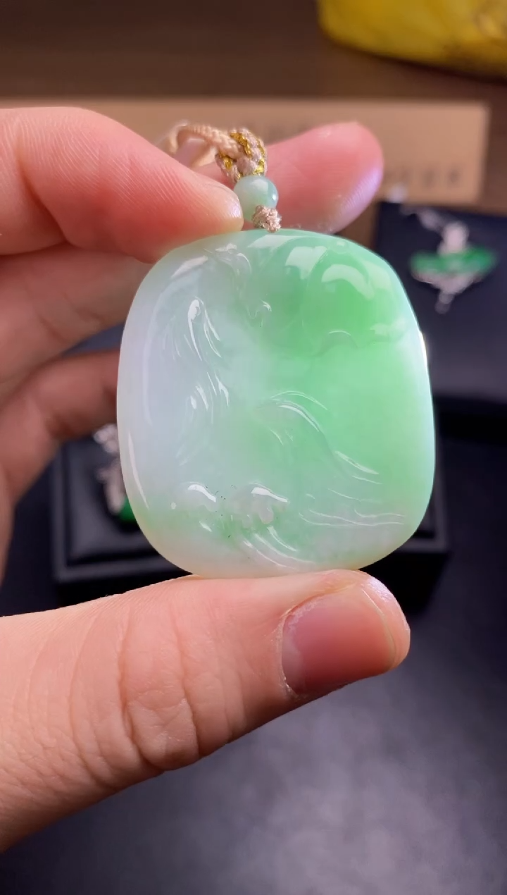 【闪购商品】翡翠颈饰未镶嵌翡翠