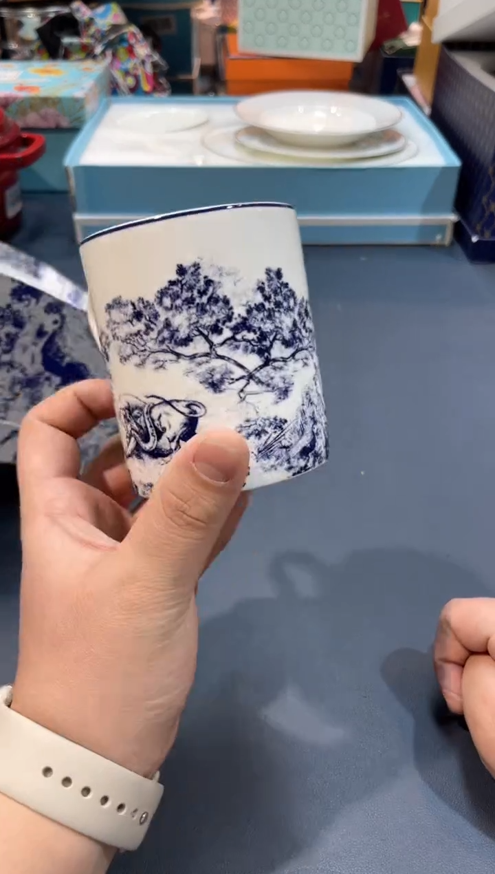 【闪购商品】碗E111-H1699全场正品，京东包邮