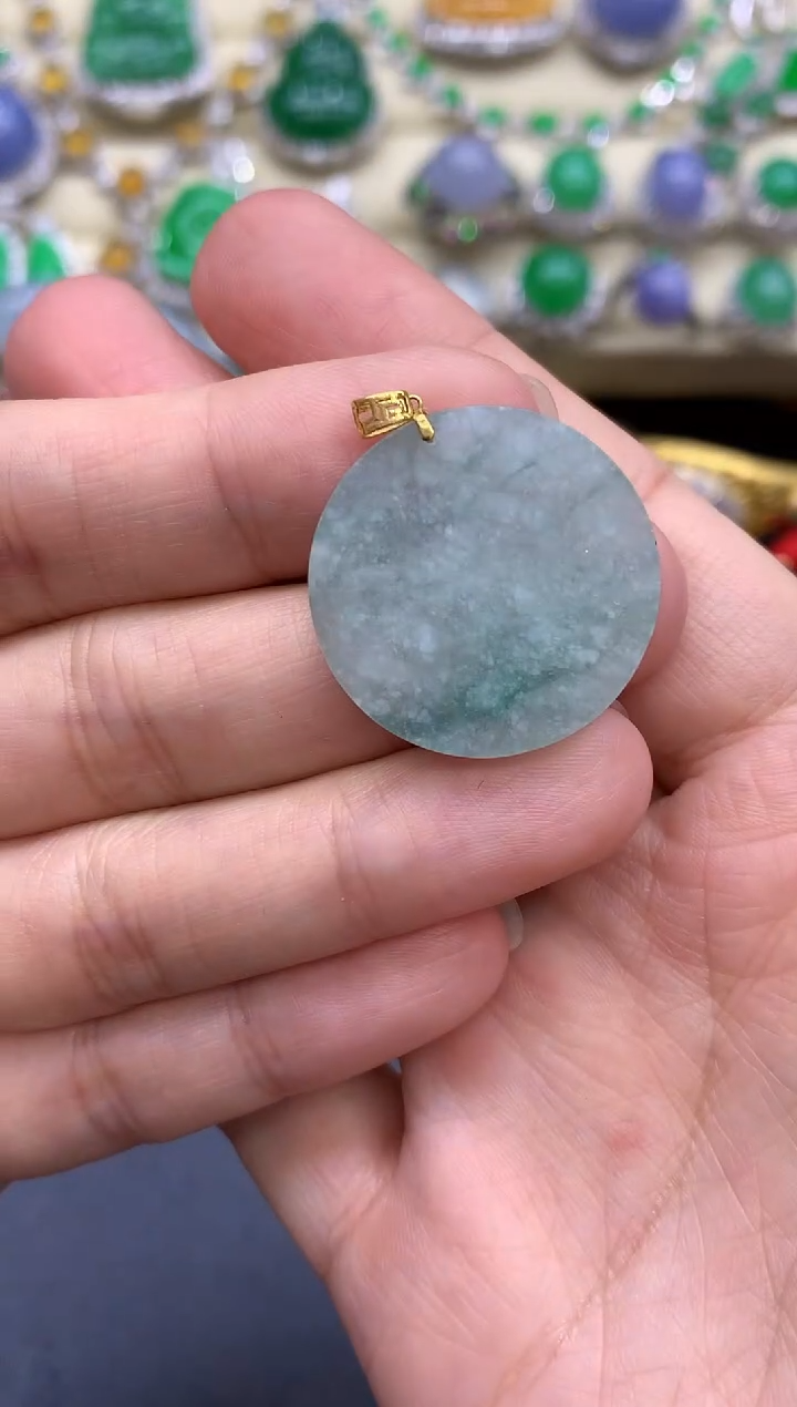 颈饰18K金镶嵌翡翠135-中国好珍宝