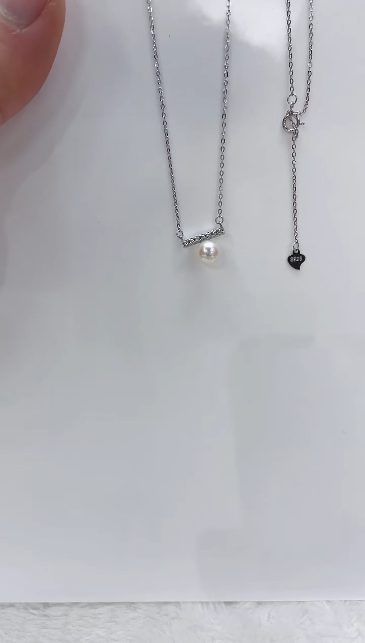 【闪购商品】海水珍珠颈饰银S925镶嵌海水珍珠项链