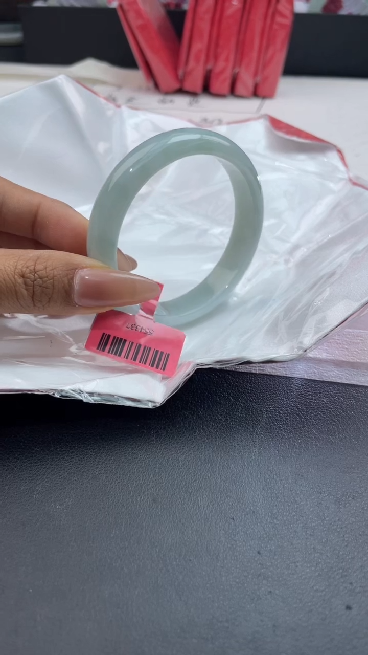 【闪购商品】翡翠手镯未镶嵌13翡翠手镯