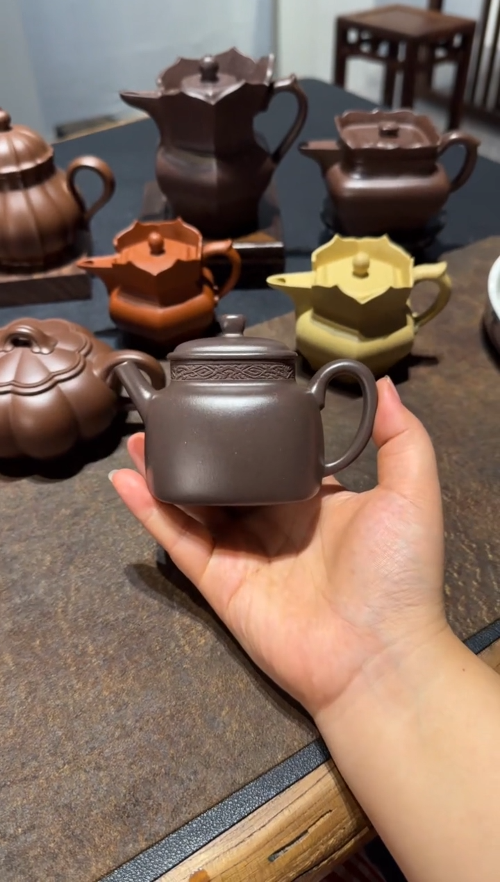 茶壶紫砂昨****少四方言心
