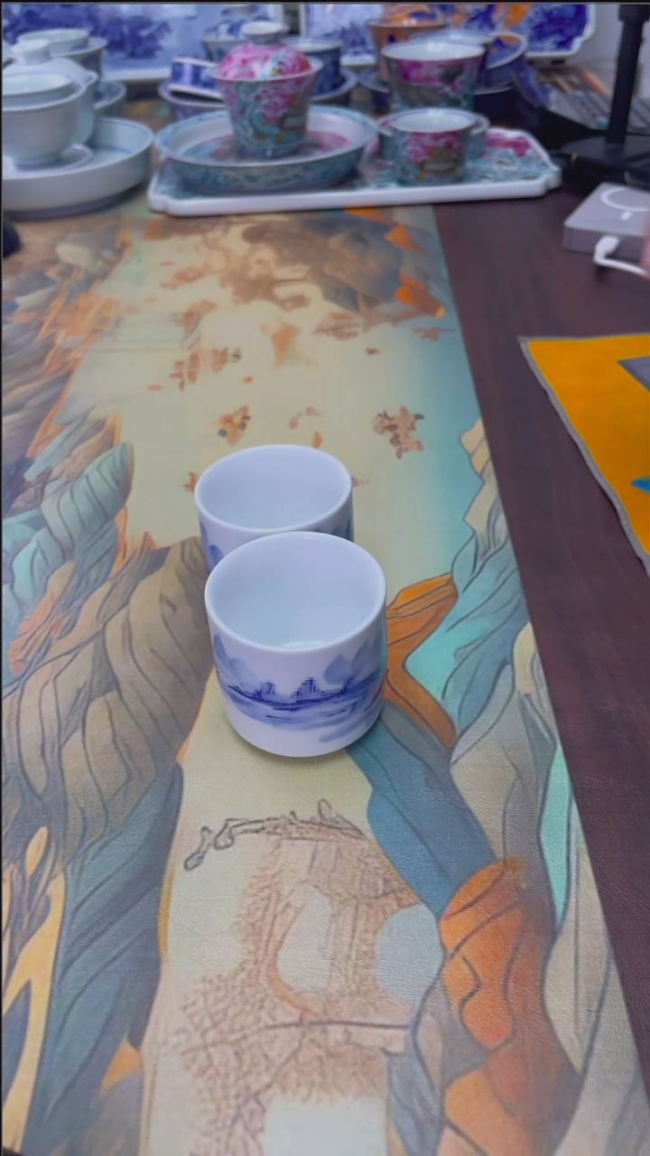 微瑕手工手绘海水龙茶盘