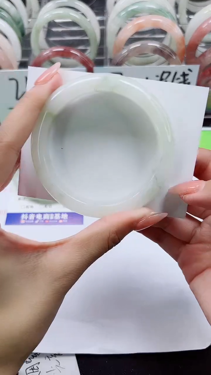 【闪购商品】石英质玉手镯合金A190-54/56