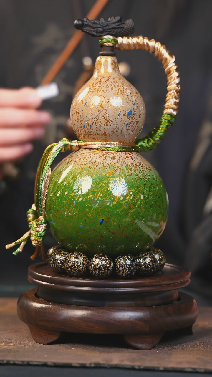 【闪购商品】YT241漆艺酒葫芦不包手串及旋转底座