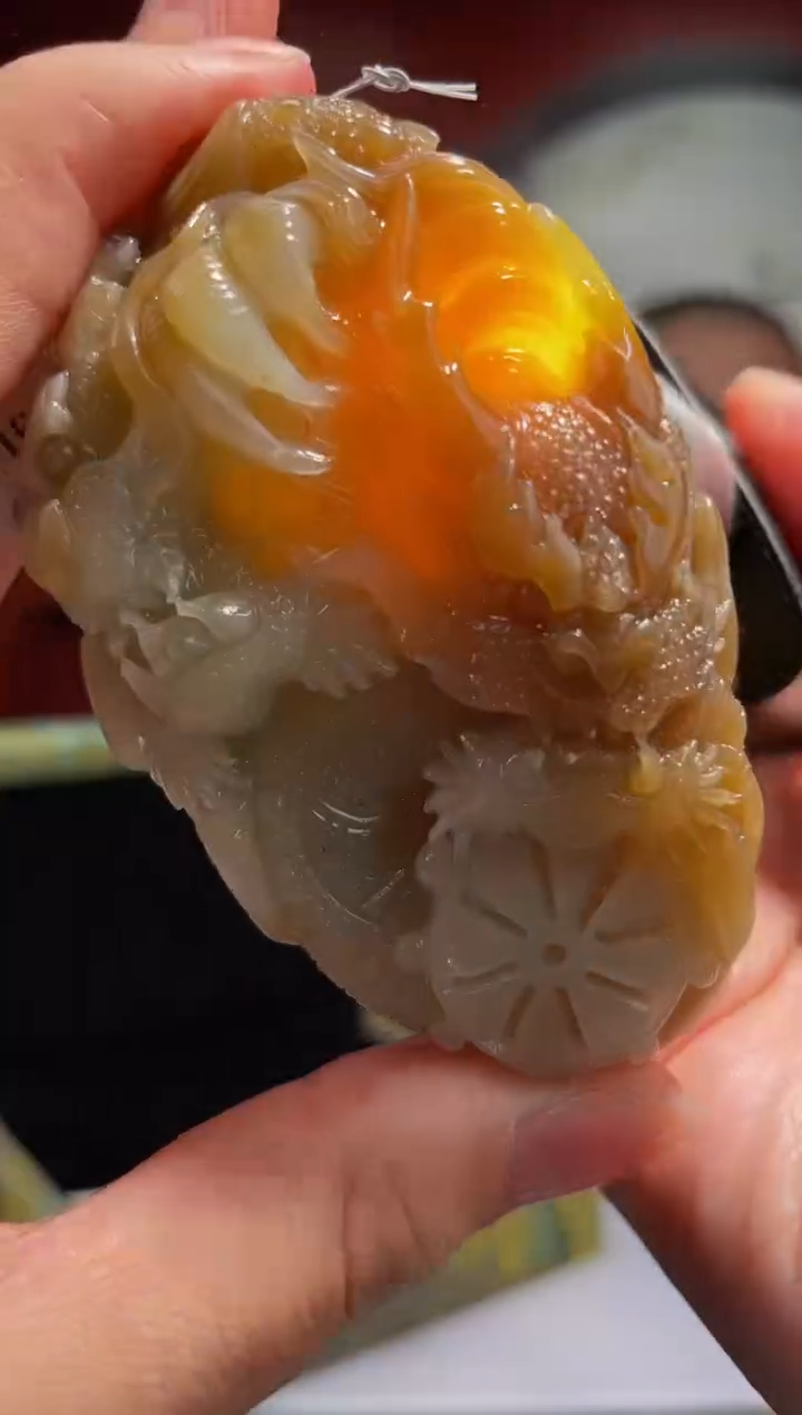 【闪购商品】定制和田玉Boss阳天然和田玉（拍一发一)