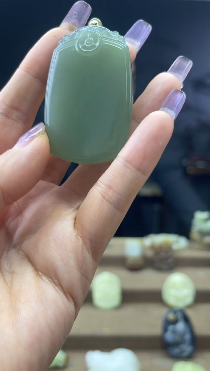 颈饰未镶嵌和田玉1