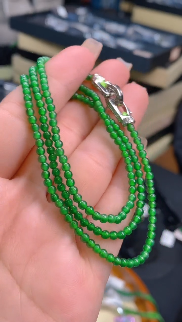 【闪购商品】翡翠吊坠(不含链)未镶嵌多样性发其一