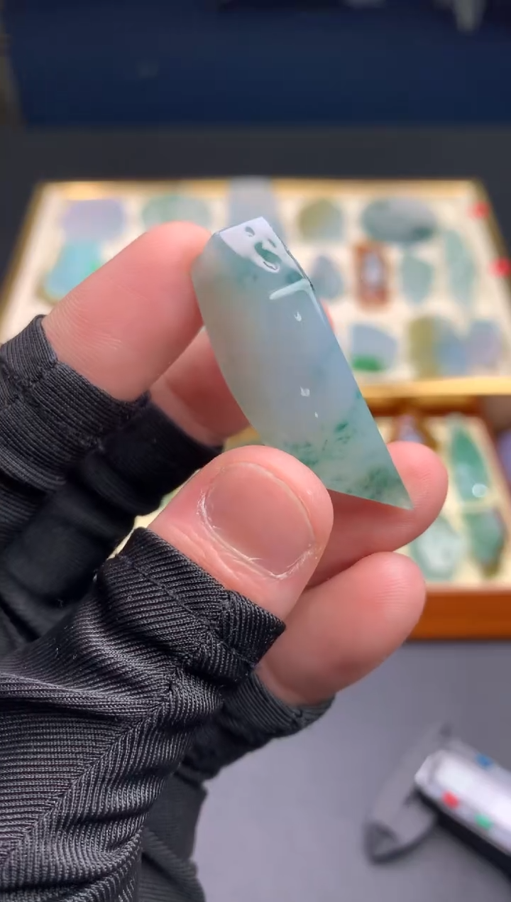 【闪购商品】定制翡翠未镶嵌                  