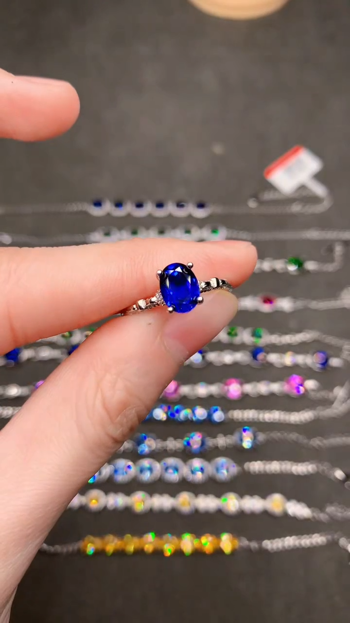 【闪购商品】蓝宝石戒指银S925镶嵌.....