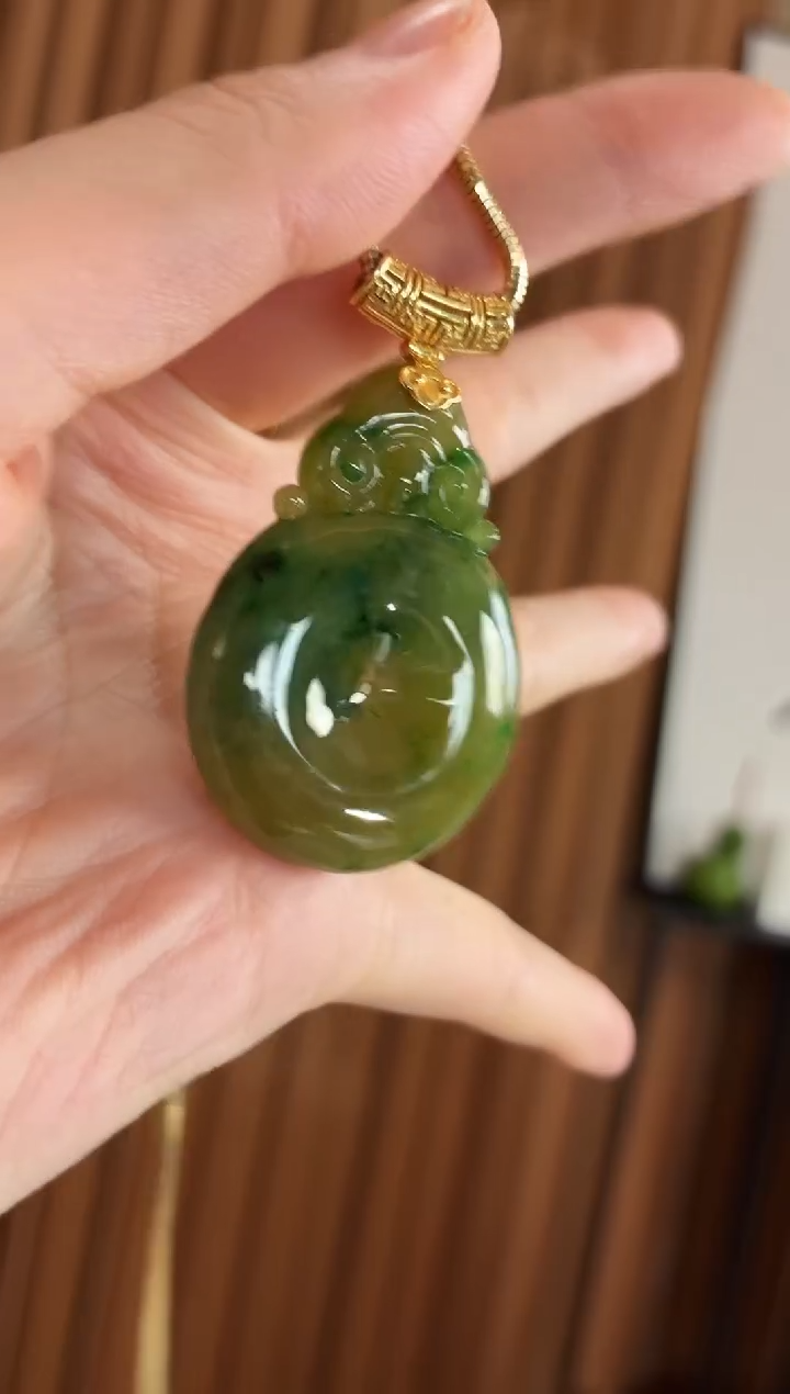 吊坠(不含链)18K金镶嵌翡翠吊坠