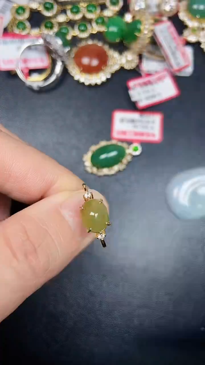 银S925镶嵌戒指翡翠1500