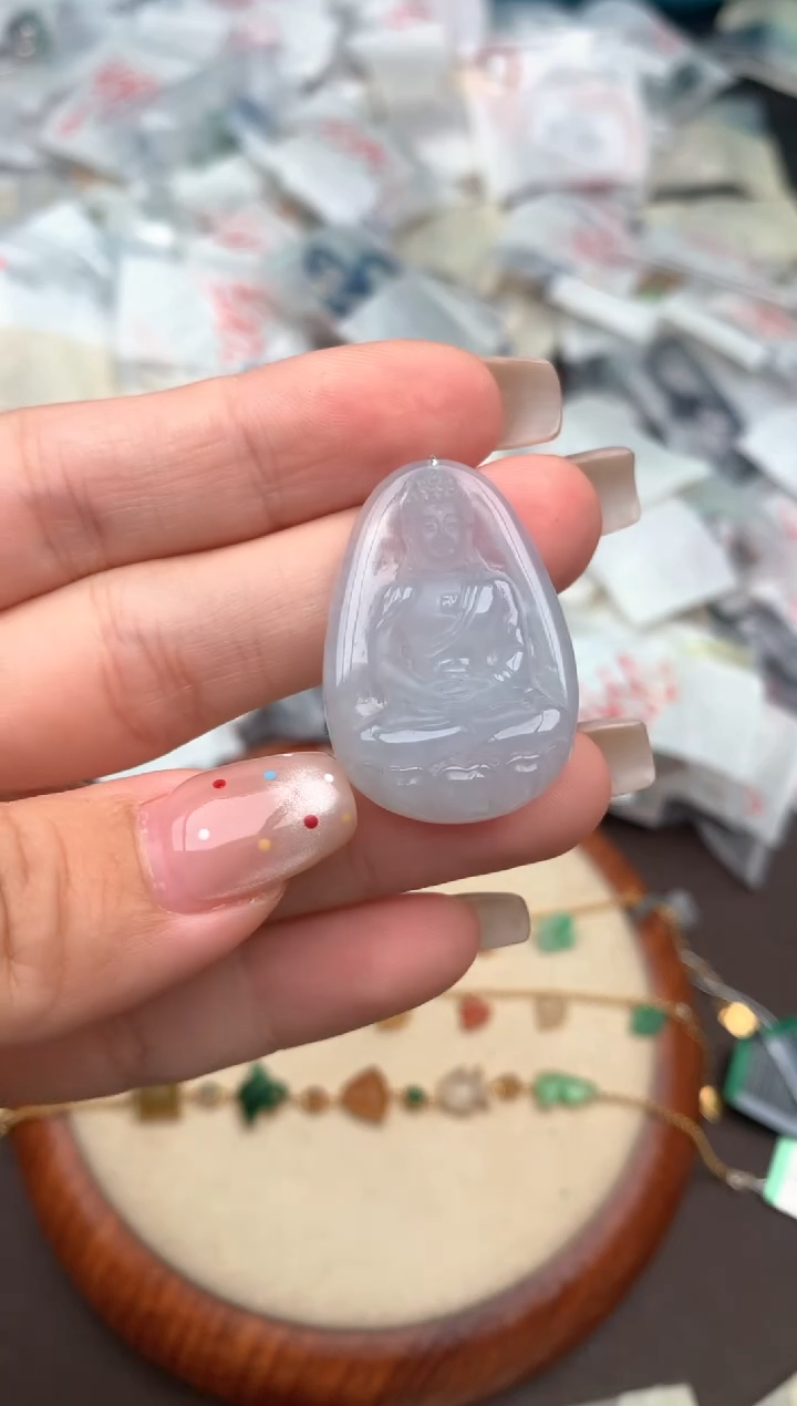 未镶嵌挂件翡翠一大日如来