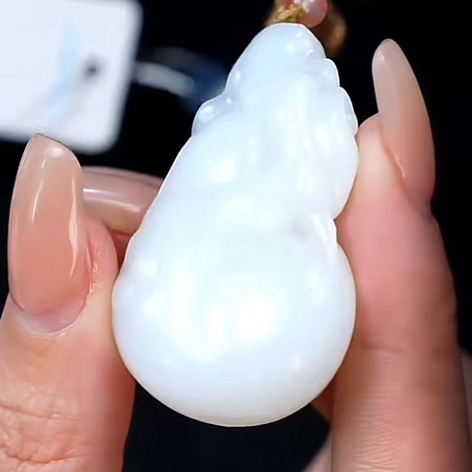 清代和田玉挂件1