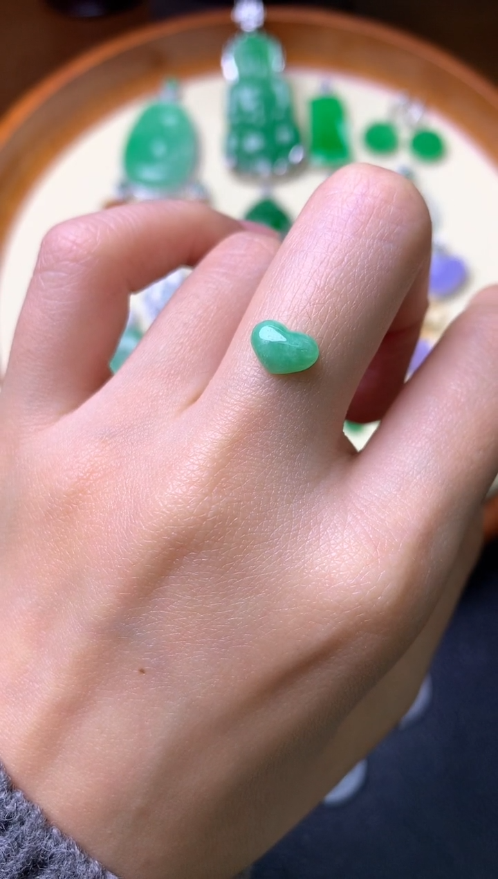 【闪购商品】定制翡翠未镶嵌裸石（镶嵌定制）