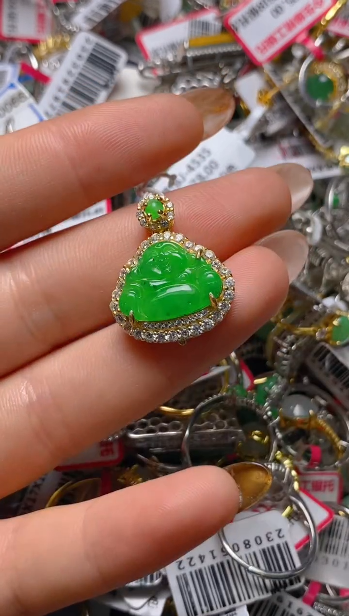 银S925镶嵌戒指翡翠宝*?百内无证书