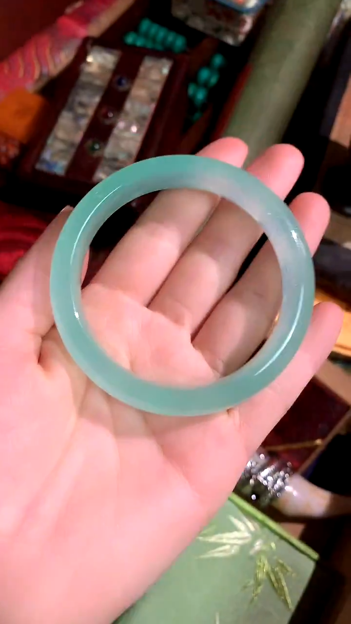 【闪购商品】翡翠手镯未镶嵌德诚精品专属摆件