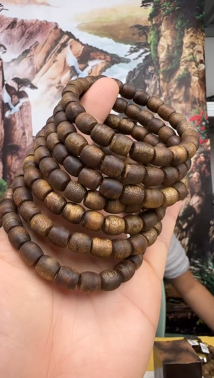 沉香沉香碎屑+罐G8奇楠白奇虫漏单鼓卡8宠粉多样性发一