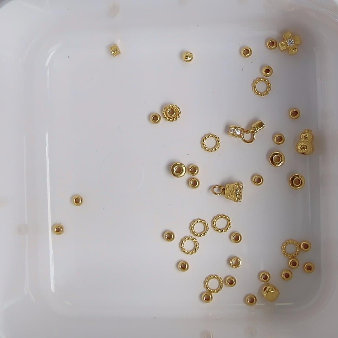 黄金足金小金 豆