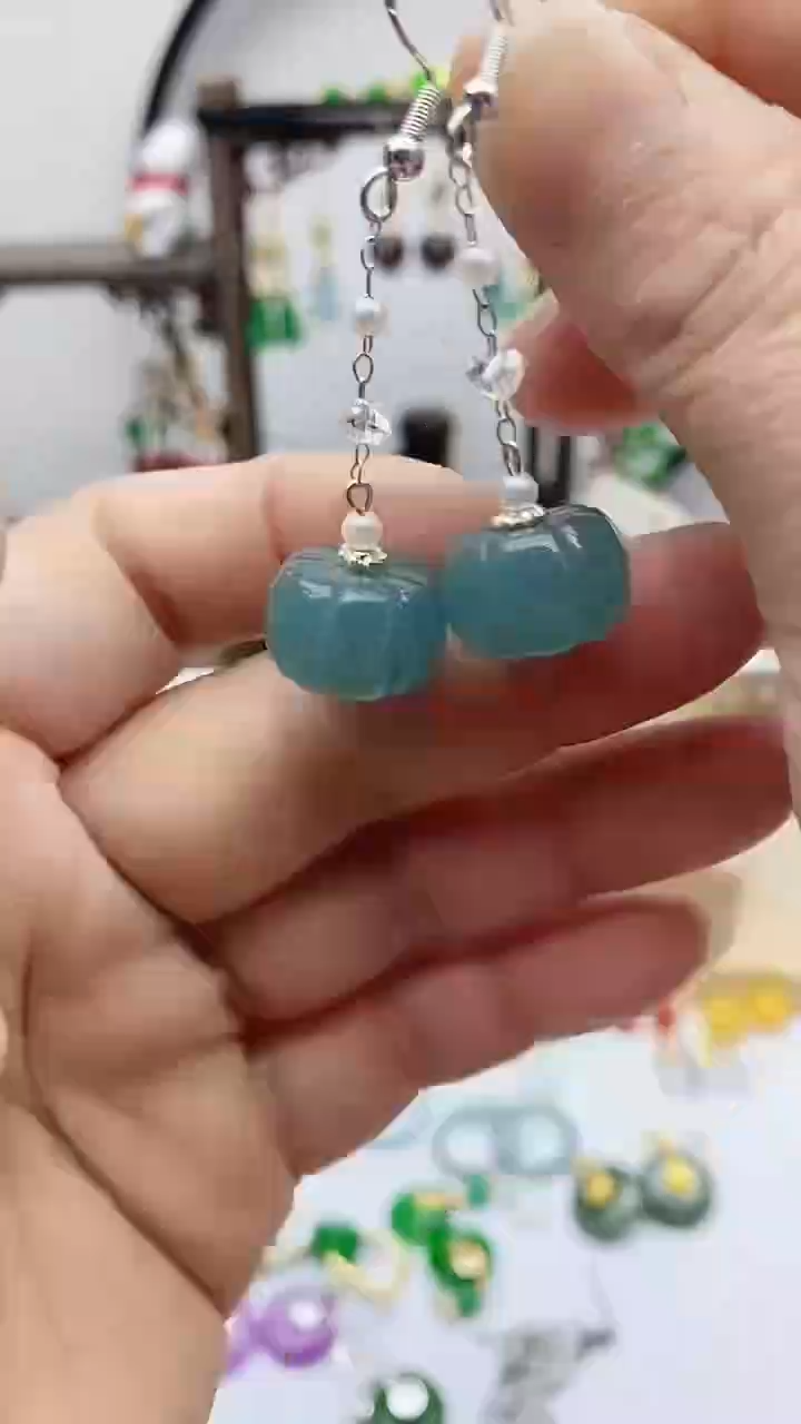 银S925镶嵌石英质玉（天山翠）耳饰868