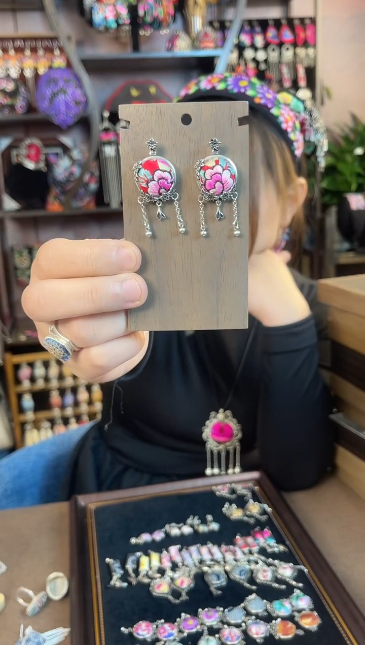 织绣 民族风手工非遗老绣饰品317