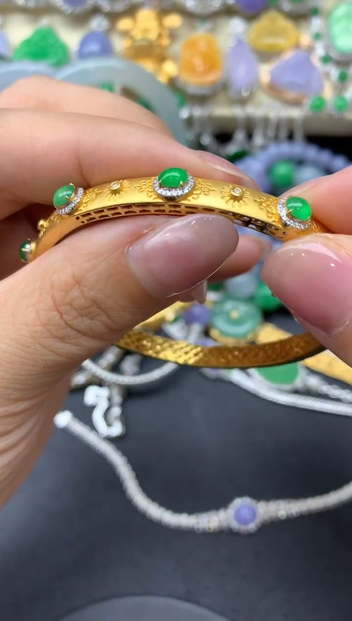 【闪购商品】翡翠手镯18K金镶嵌479-中国好珍宝