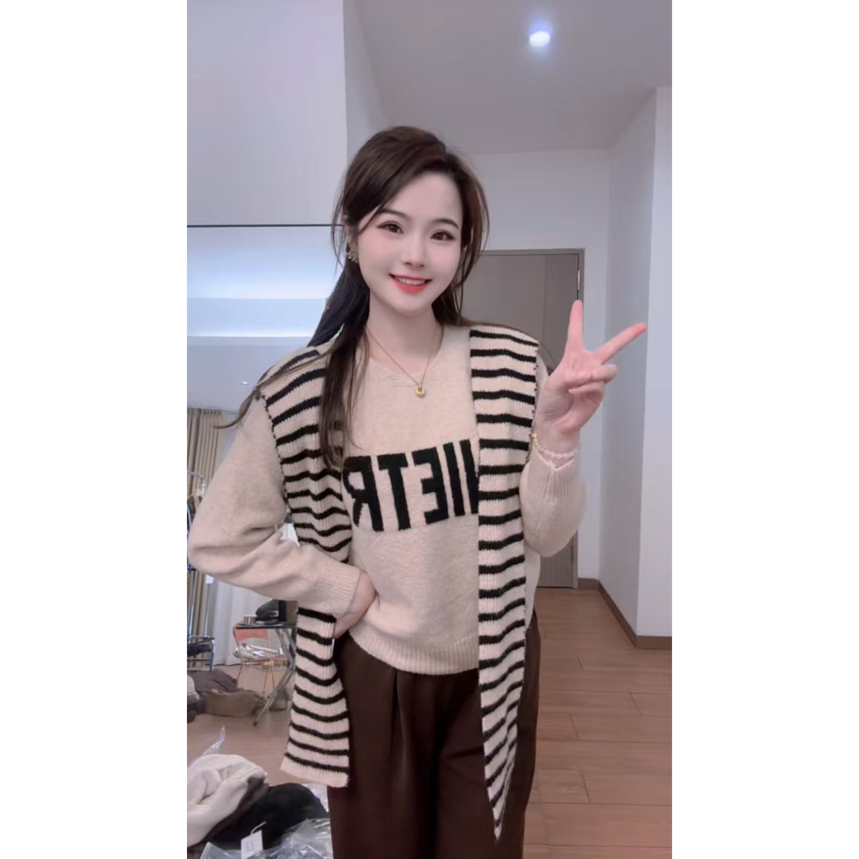 秋冬新款韩版条纹披肩+毛衣两件套设计感减龄软糯女针织上衣外套