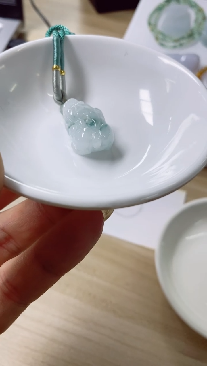 翡翠未镶嵌颈饰68天然缅甸翡翠A货貔貅分两单