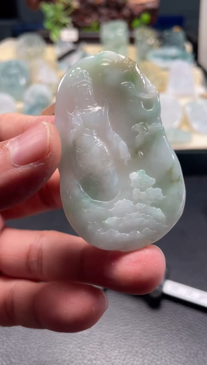 颈饰未镶嵌翡翠12/25/233