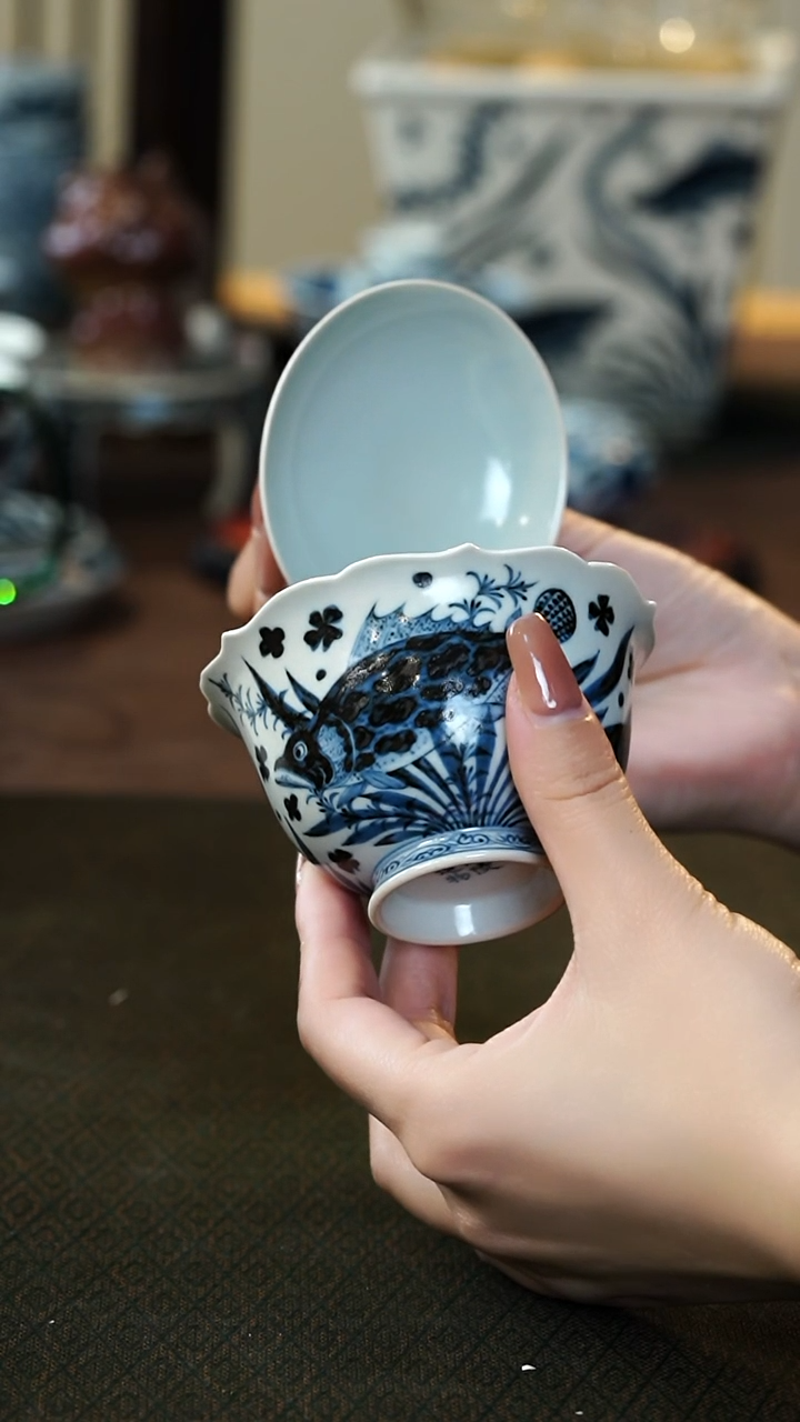 【闪购商品】杯鱼藻葵口盖碗博陵