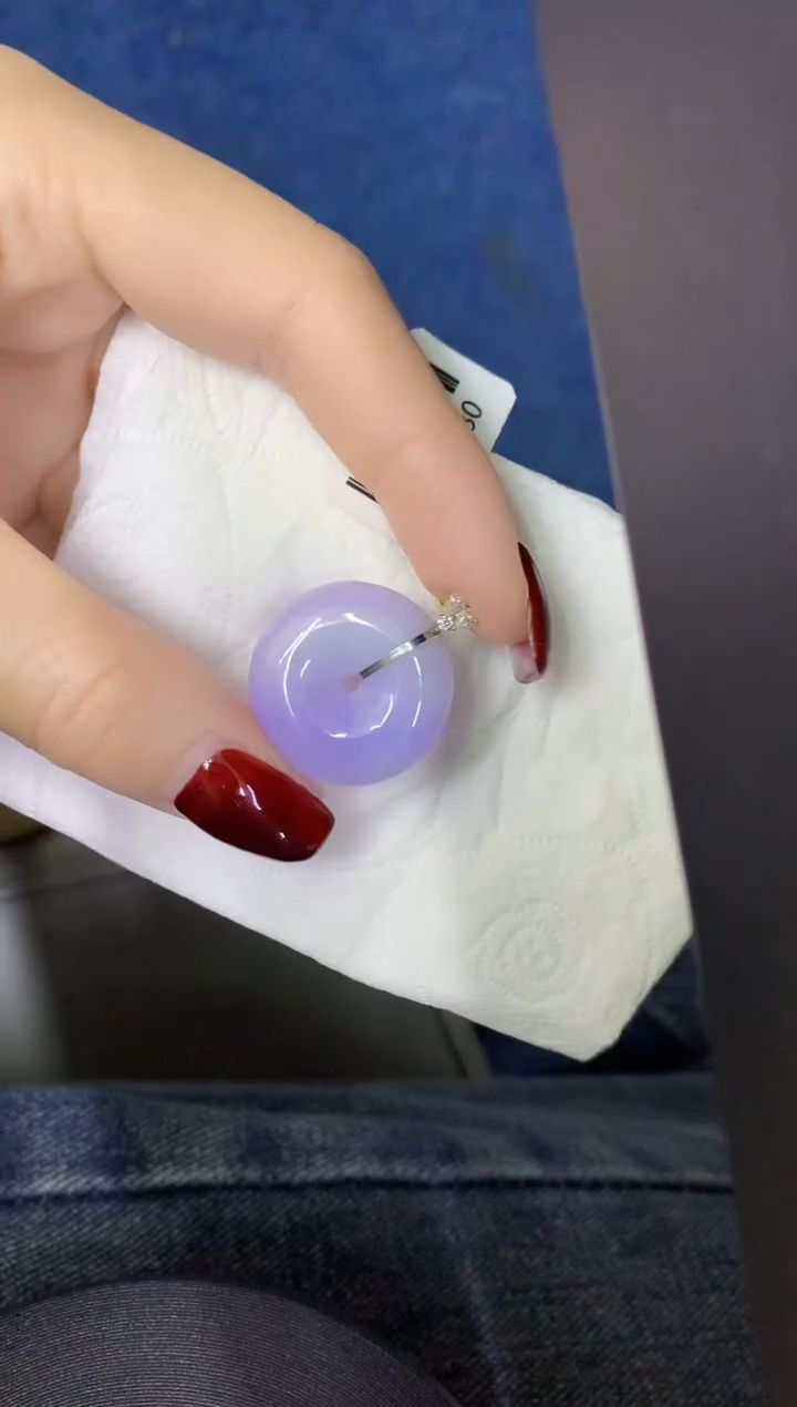 颈饰18K金镶嵌翡翠缅甸天然翡翠a货