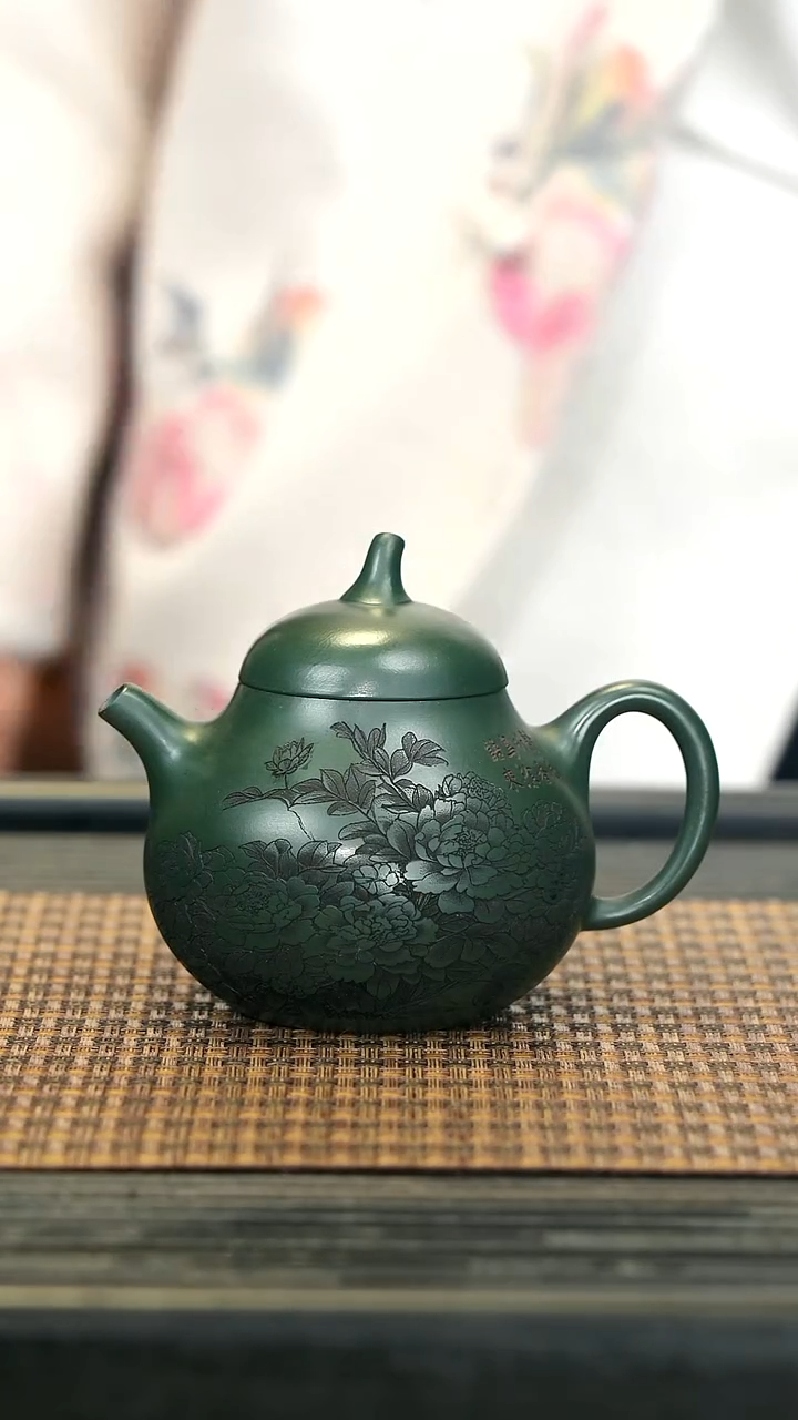 【闪购商品】紫砂茶壶43茄瓜 民国绿