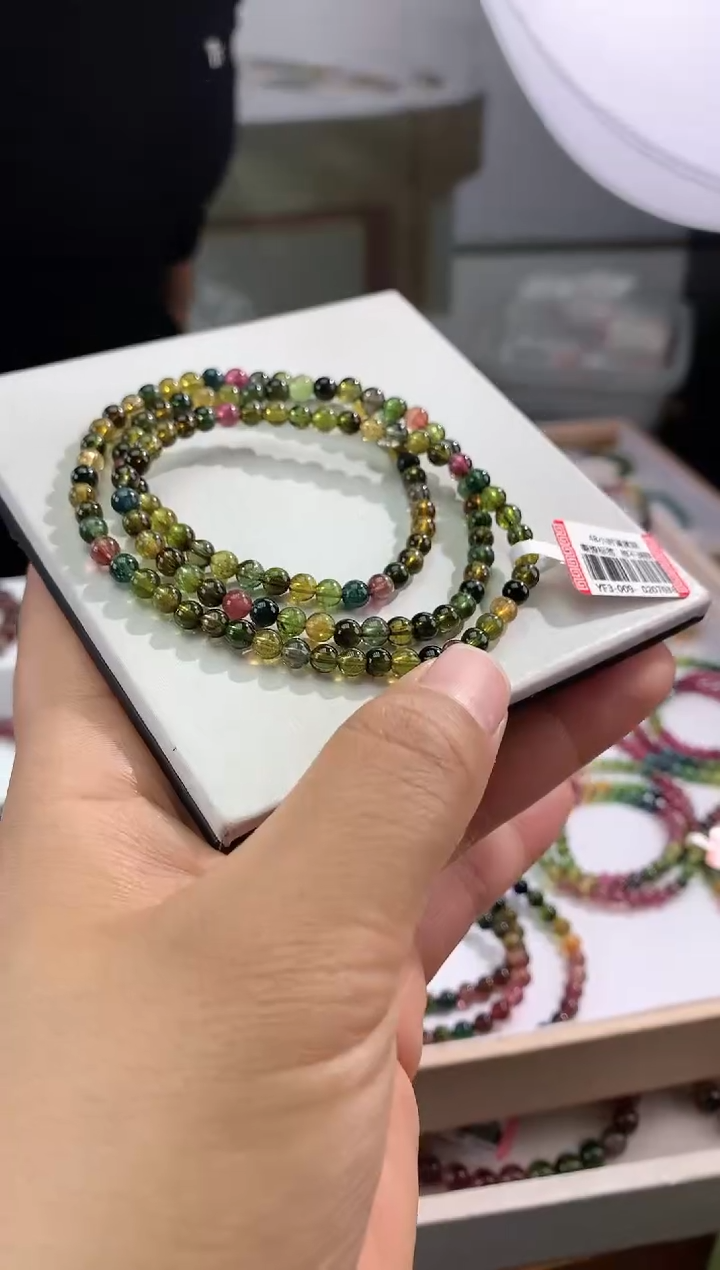 【闪购商品】碧玺手串未镶嵌多样性发一条