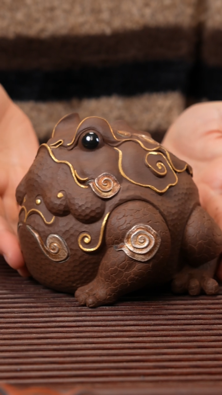 【闪购商品】紫砂茶宠富贵蛙（描金银）