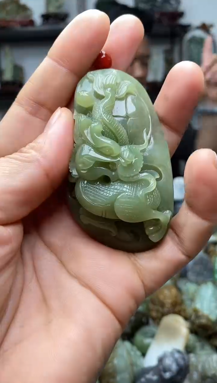 未镶嵌和田玉把件1