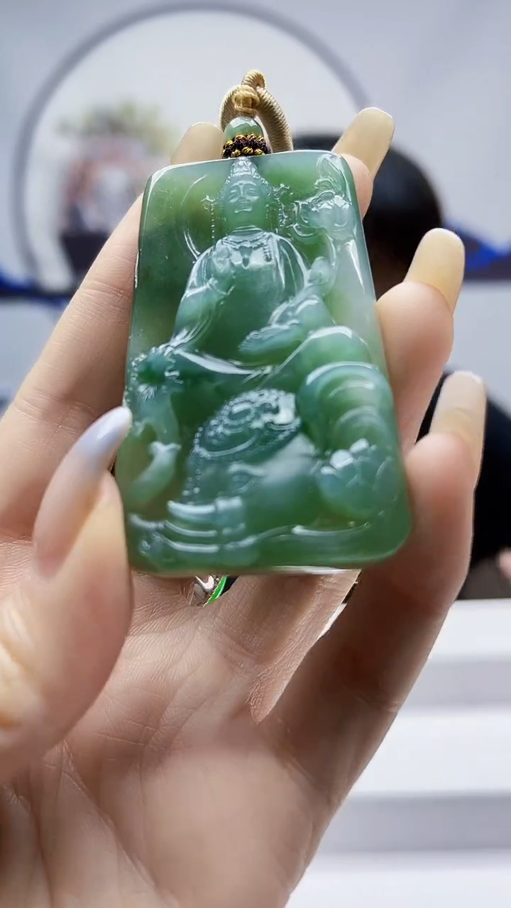 未镶嵌定制翡翠毛货挂件76