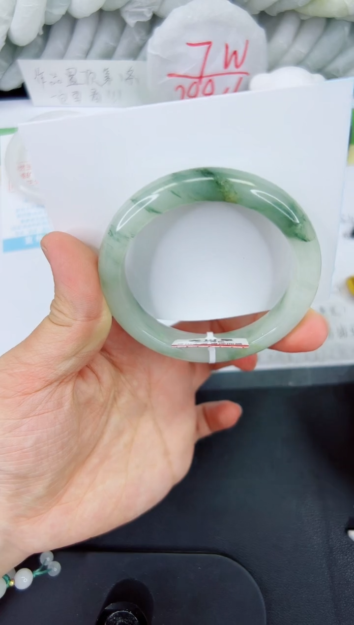 【闪购商品】石英质玉手镯未镶嵌341-54.3