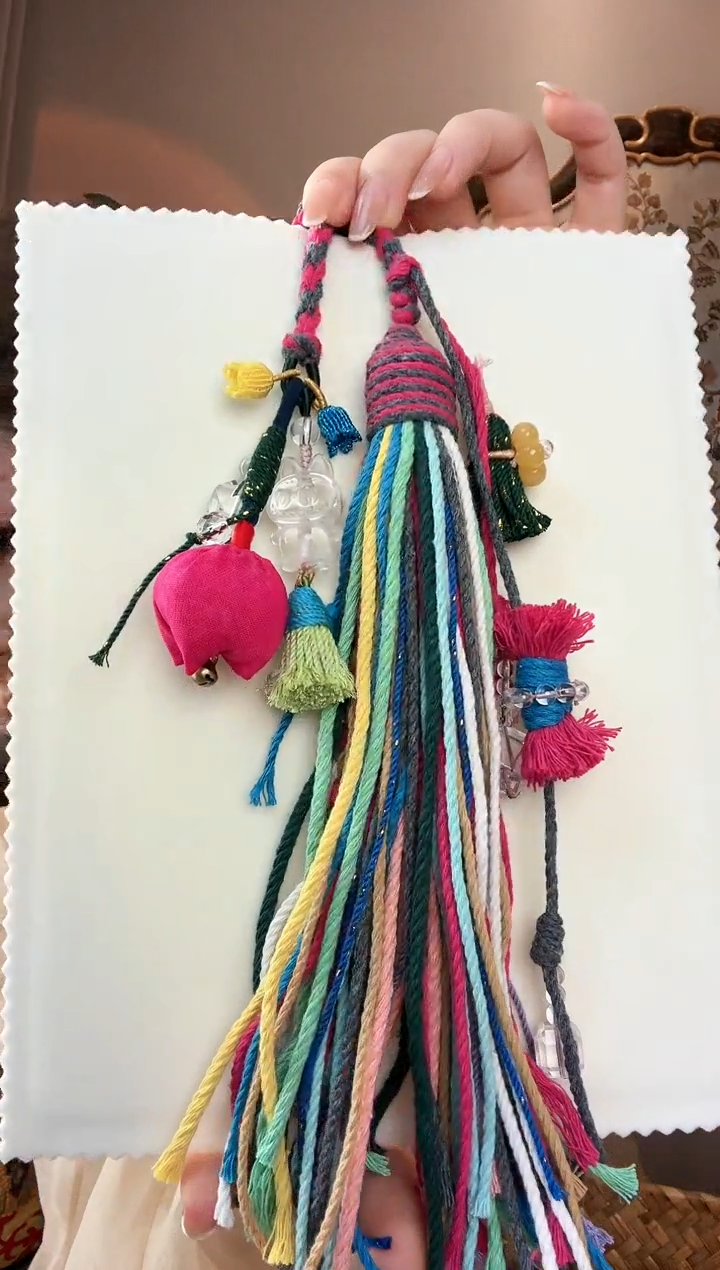 【闪购商品】水晶车挂未镶嵌36白水晶拉布布车挂