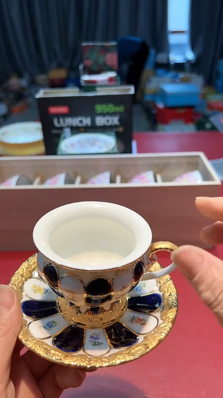 【闪购商品】瓷片锅碗瓢盆一件不剩