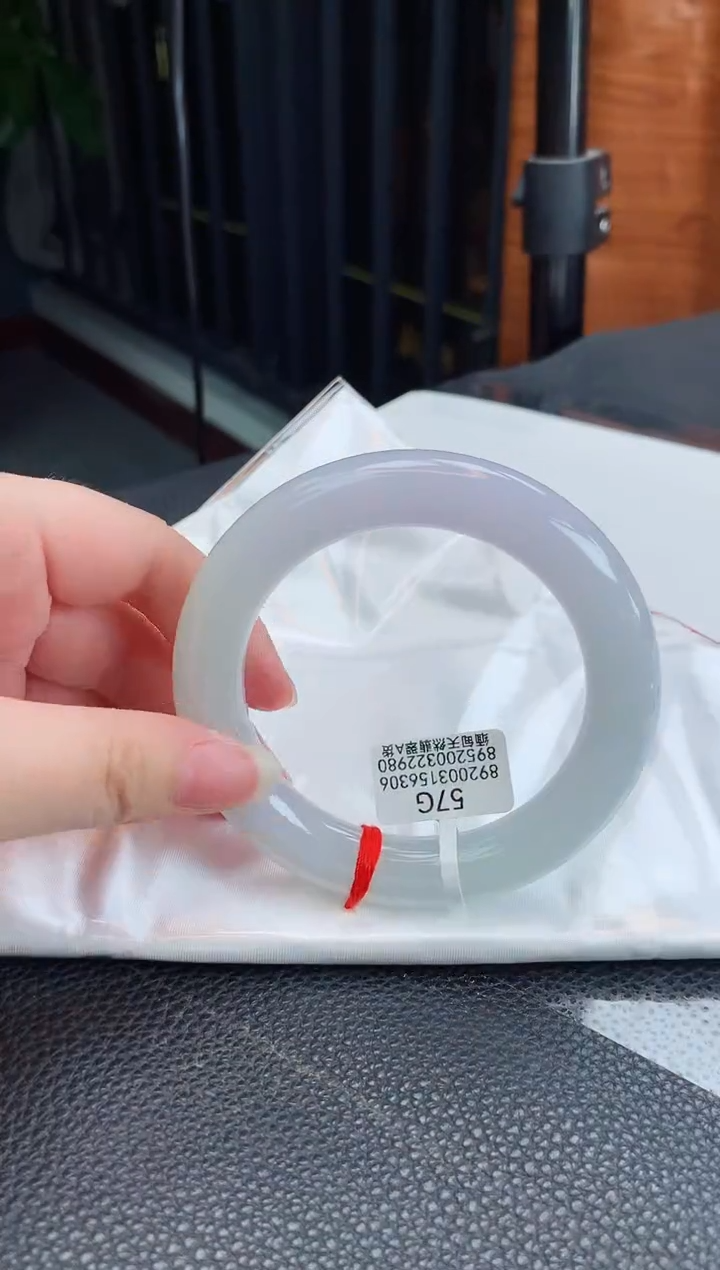 【闪购商品】翡翠手镯未镶嵌缅甸天然翡翠A货手镯