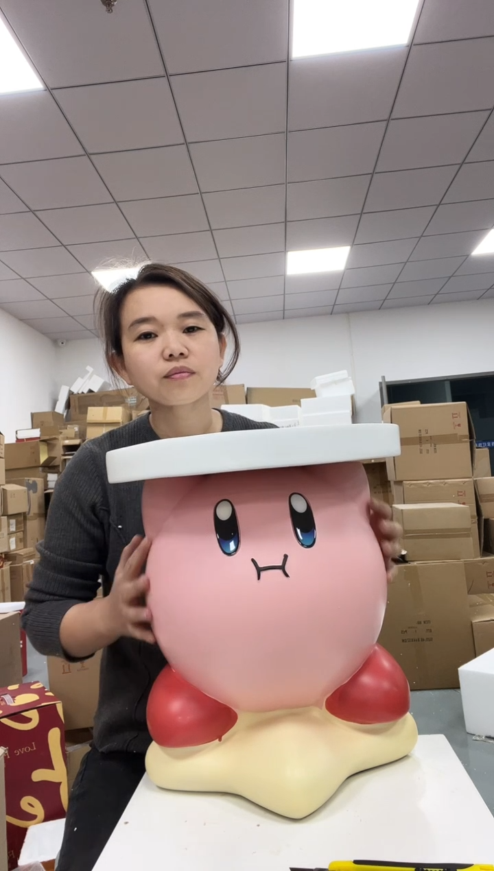 树脂粉胖子举重桌面摆件