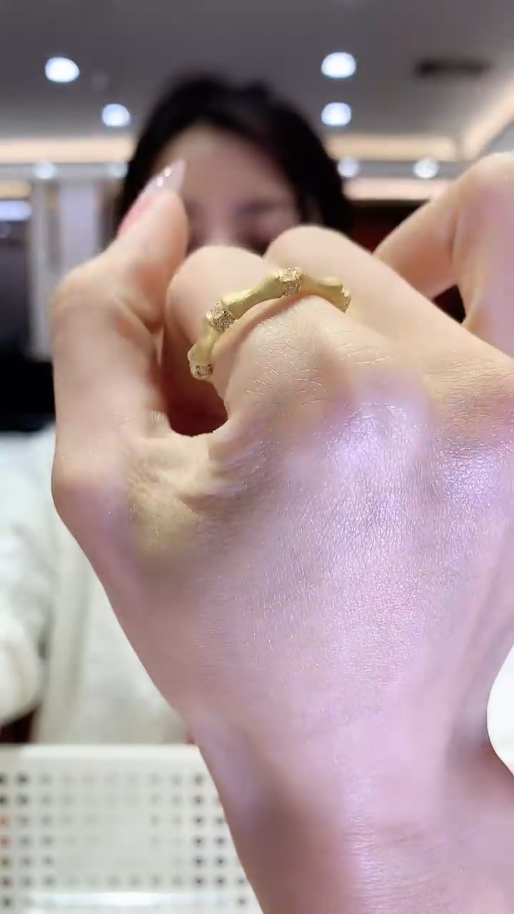 【闪购商品】18K金戒指/指环圈口多样性发一